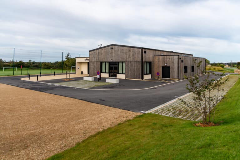 Salle LE POULDU PLOUGOURVEST 1 - Finistère Côtes-d’Armor