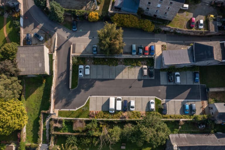 parking de la tour Eiffel PONTRIEUX-6